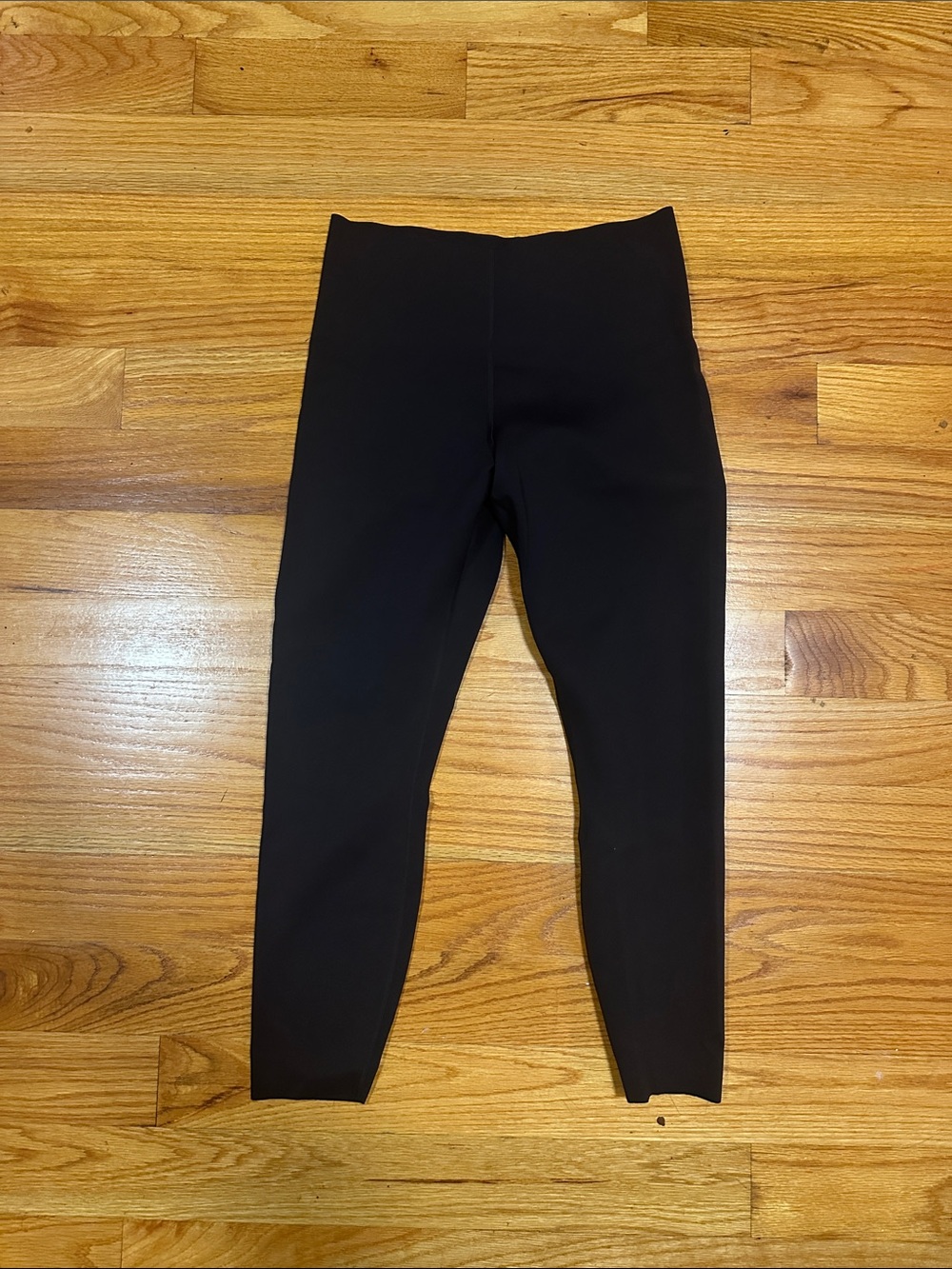 Lululemon Glow Up Super-High-Rise Tight 25"
Black